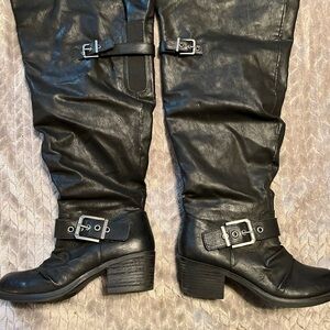 Carlos by Carlos Santana over the knee boots! Color black, size 8.